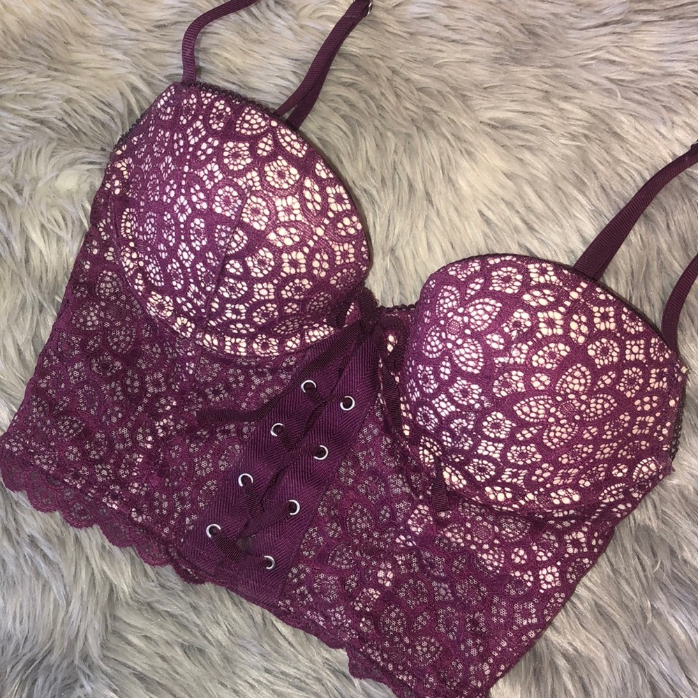 Dark purple vs bra